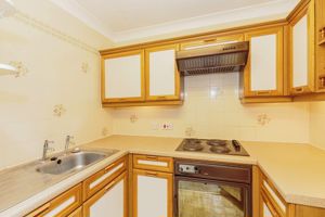 Kitchen- click for photo gallery